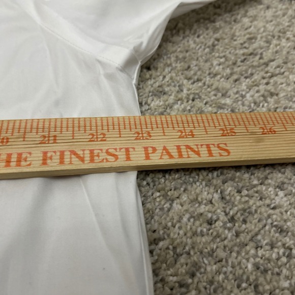 Kirkland Dress Shirt 16.5 34/35 White Traditional Fit Non-Iron Button Down New - Picture 4 of 7